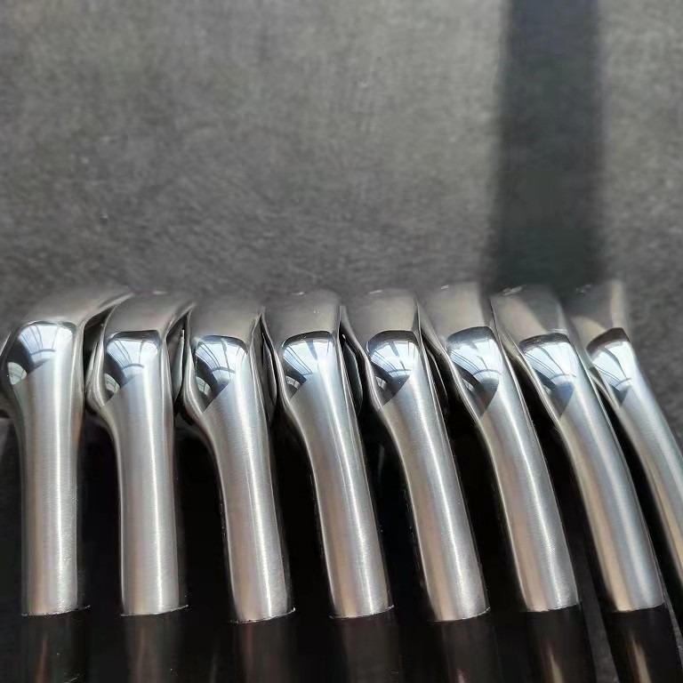 2025 Men's Right Handed  200 G - Golf Club Iron Set review and price